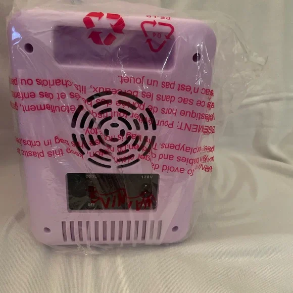 NIB Mini Beauty Fridge - Pink - Picture 6 of 9